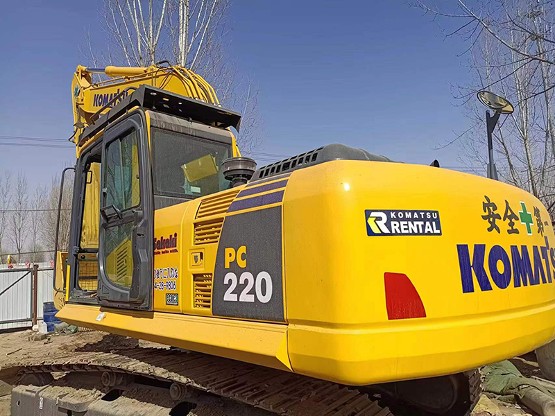 Used Komatsu Excavator